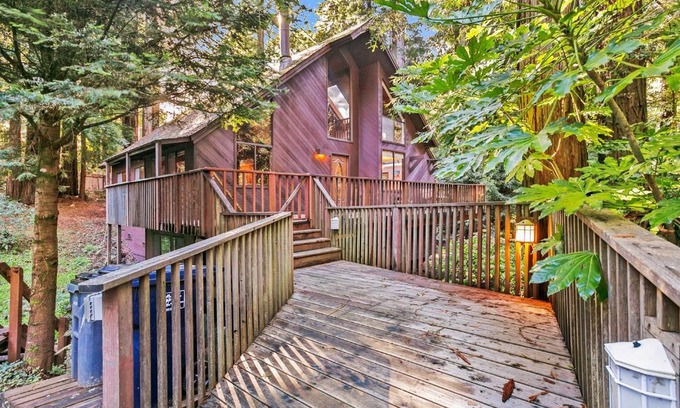 Gualala House | Cozy Treehouse