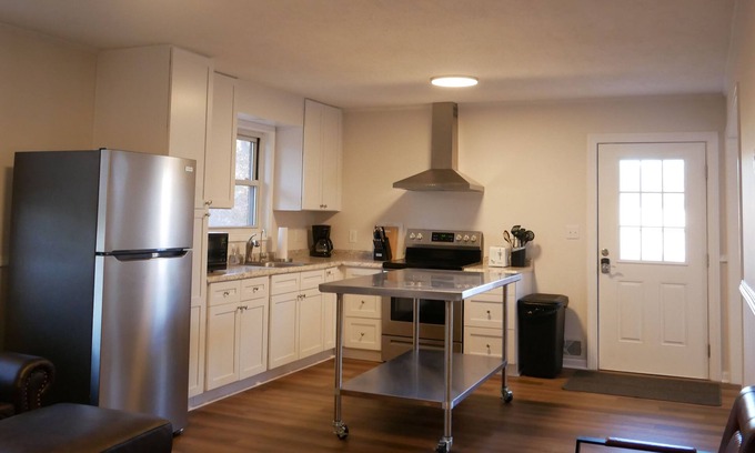 Norwood House | Cozy updated home on Juneberry Ridge property with access to hiking and more!
