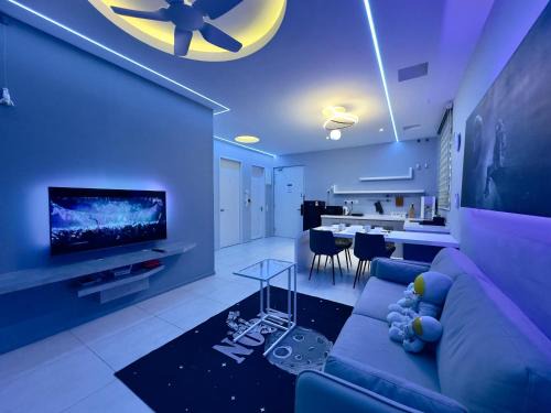 George Town Apartment | Cozy Urban Suites Georgetown View
