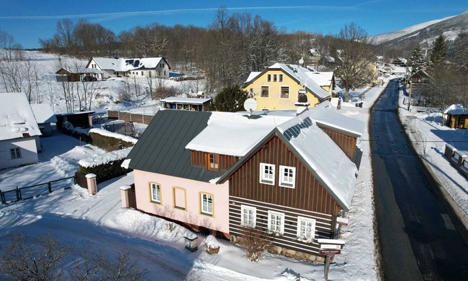 Rudnik Apartment | Cozy vacation home, close to the slopes and hiking trails