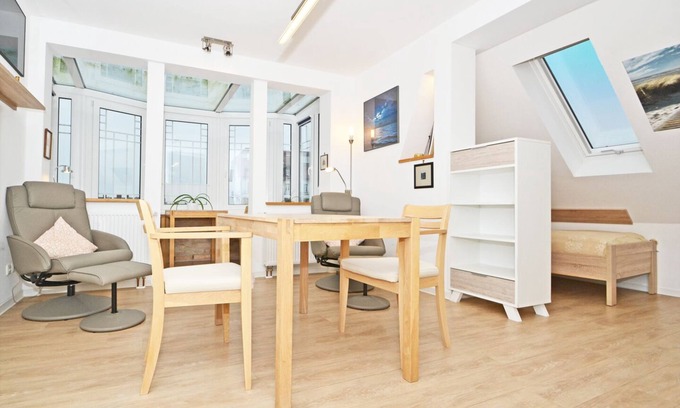 Ahlbeck Apartment | Cozy vacation apartment in Ahlbeck sea view & WLAN, only 1 parking space
