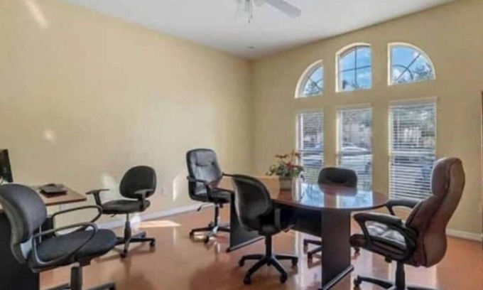 Kissimmee Condo | Cozy Vacay-Condo close to the theme parks!