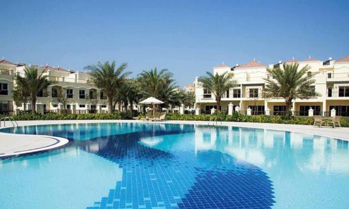 Al Hamra Village Villa | Cozy Villa with Pool Access