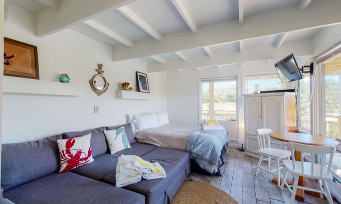 North Truro Apartment | Cozy waterfront studio w/direct beach access - close to town