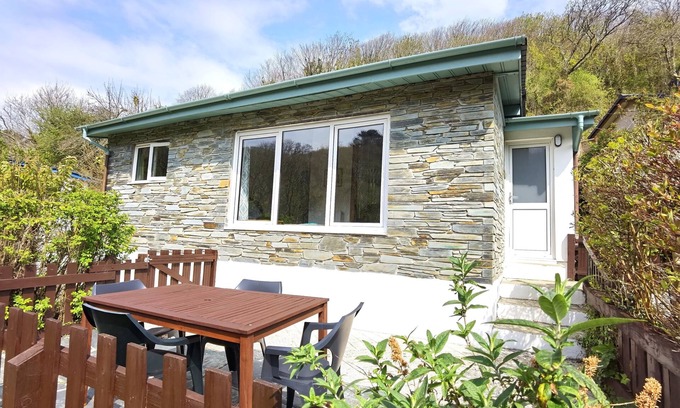 Saint Gennys Cottage | Crackington Haven, Bude, Kiberick Cottage, walk to the Beach, peace awaits