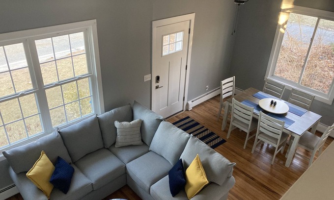 West Hyannisport Cottage | Craigsville beach cottage located .4 walking distance to the Beach!