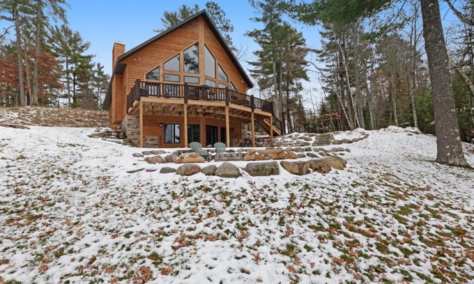 Eagle River House | Cranberry Lake Chalet