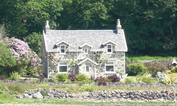 Isle of Luing House | Creag-an-Fhithich