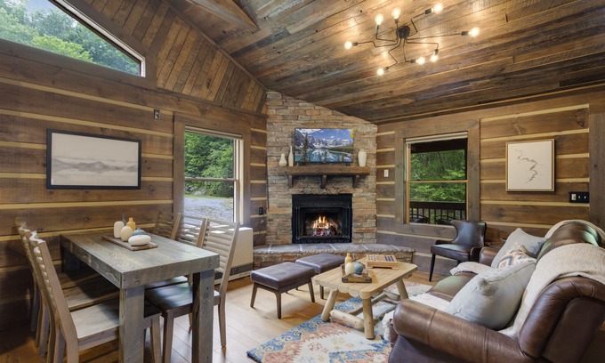 Banner Elk Cabin | Creekside Cabin on Private Acreage