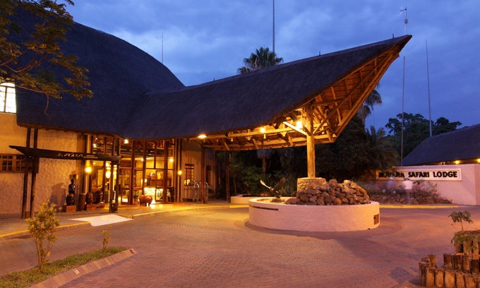 Kasane Cabin | Cresta Mowana Safari Resort & Spa