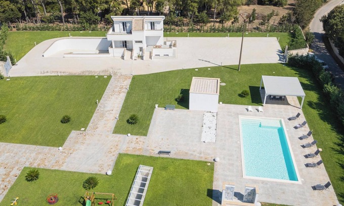 Galatina Apartment | Cristal Retreat Pool & Padel, Galatina, Italy