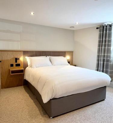 Otley Hotel | Cross Pipes Tavern and Rooms