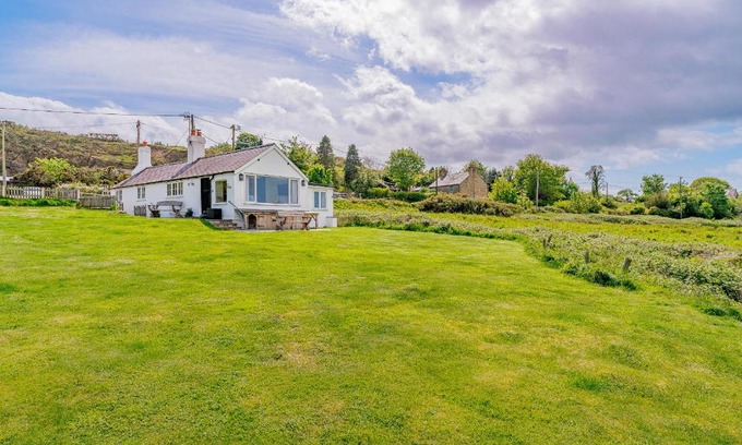 Llanasa House | Crown Cottage