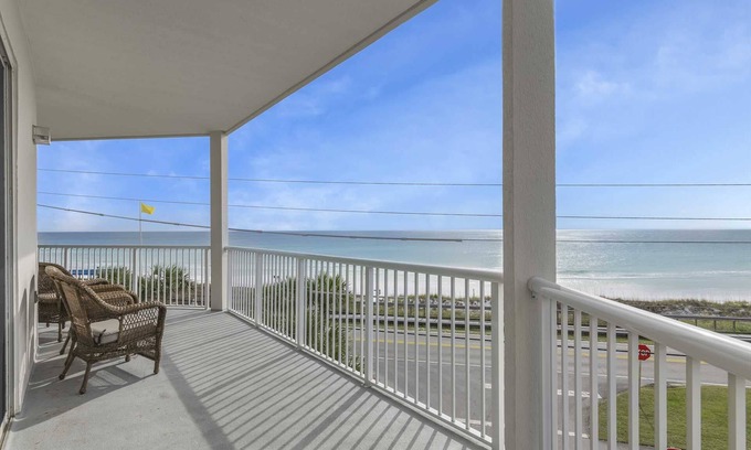 Avalon Beach Estates Condo | Crystal View301 3 Bedrooms | 3 Baths | Accommodates 12 | Pet Friendly