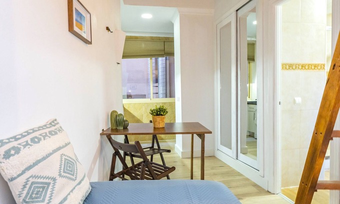 La Merced Apartment | Cubo's Estudio Malaga Center/city center/air conditioning/free wifi