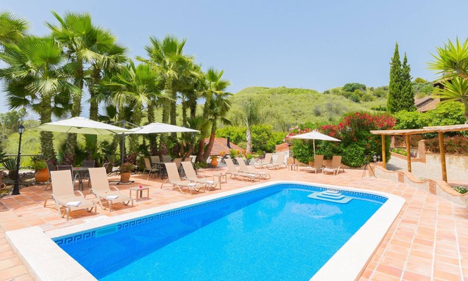 Mijas Apartment | Cubo's Mijas Finca Huerta Rica Palmeral/shared pool/views