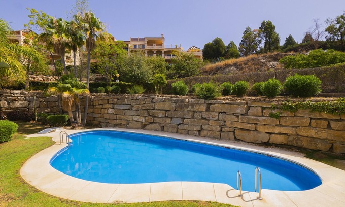 Benalmadena Costa Bed & Breakfast | Cubo's Poseidon Apartment 2 & Pool/room/air conditioning/community pool/free wifi