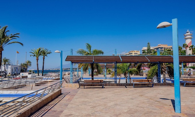 Marbella City Centre Apartment | Cubo’s Marino Marbella Apartment Optional Parking/adults only/near the beach/terrace/free Wi-Fi