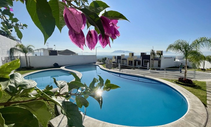 Morelos House | CUEVA DEL OSO