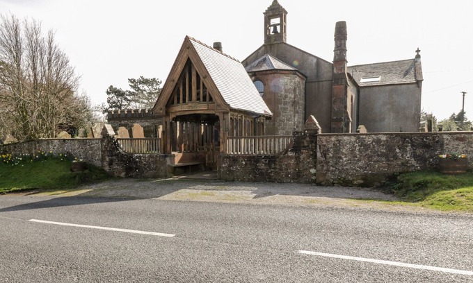 Powfoot Cottage | Cummertrees Church, ANNAN