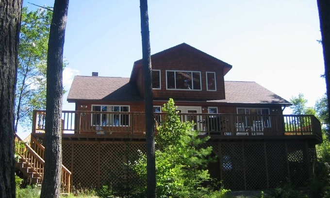 Franklin Cottage | Custom Built Waterfront Cottage