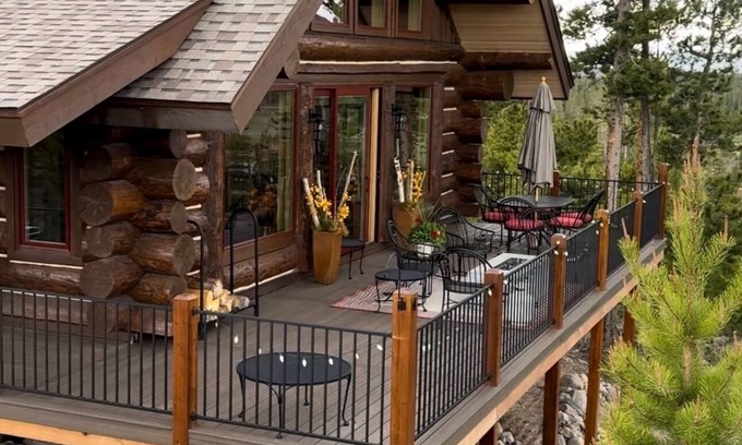 Grand Lake House | Custom log home with incredible views! True Colorado!