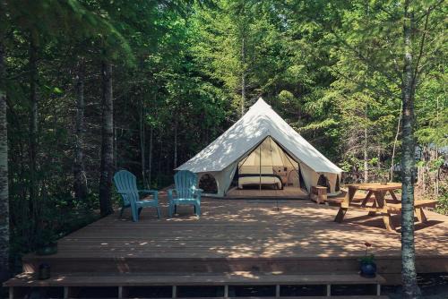 Carson Other | Cute Bell Tent in Carson for Columbia Gorge Glamping in Washington