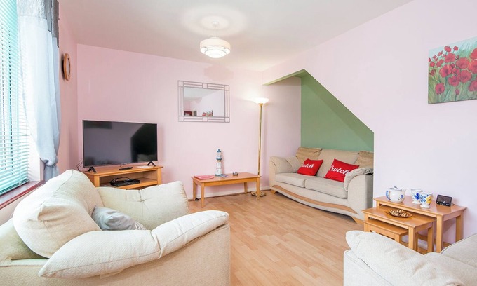 Little Haven Cottage | Cwtch Cottage, Holiday Cottage Broad Haven, Sleeps 5, 3 bedrooms, bathrooms