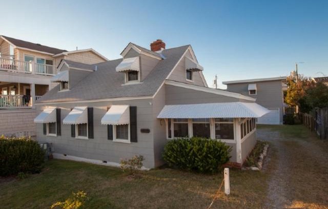 Northeast Virginia Beach House | Cypress Cottage - North End VB