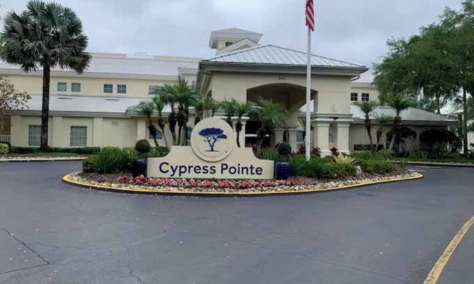 Florida Central Atlantic Coast Condo | Cypress Pointe Resort 2br suite Friday check-in
