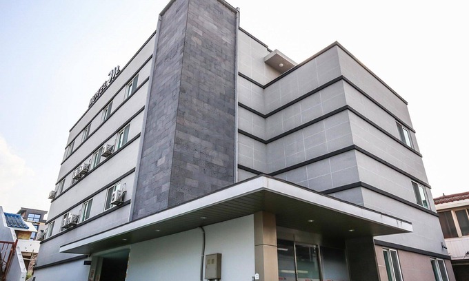 Seo-gu Hotel | Daejon Doma M