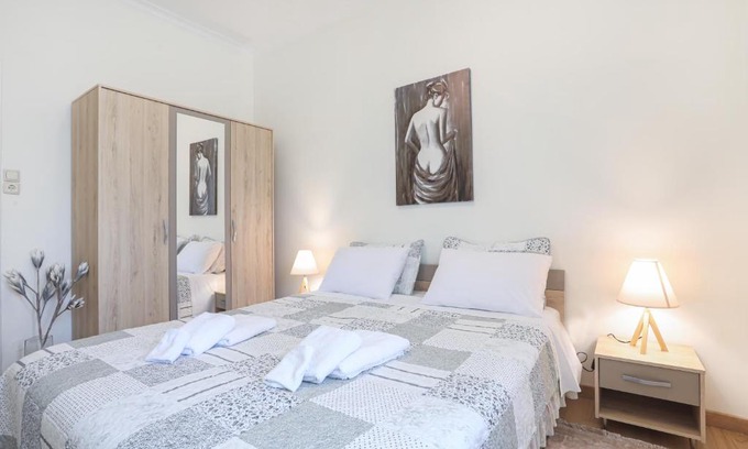 Corfu Town Apartment | Dafnis City Apartment