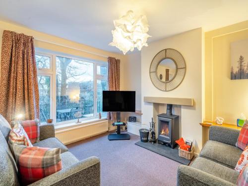 Hawes House | Dale View