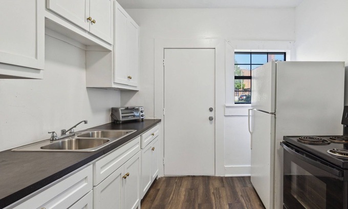 Oak Cliff House | Dallas 1BR Gem - Steps from Bishop Arts Fun