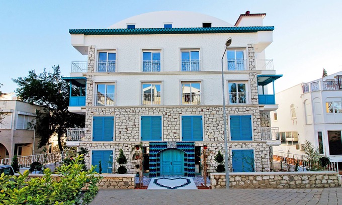 Eski Lara Hotel | Dam Hotel Lara