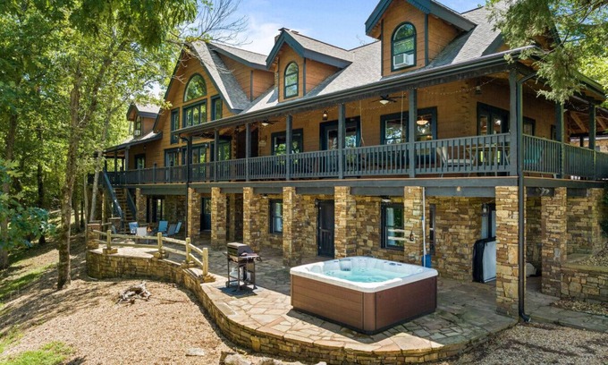 Saddlebrooke Apartment | Dancing Bear Ranch!