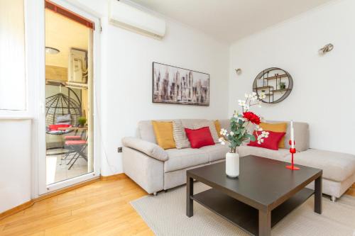 Inner City Budapest Apartment | Danube Terrace Hacienda by NW
