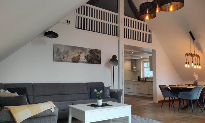 Soltau Apartment | Dat tweete Tohuus Whg. "Für Viele" (12 Adults + 2 Toddlers)