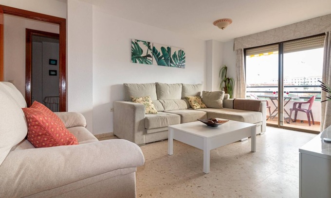 1a Fase Apartment | David-Apartment two minutes from the beach, with parking and 3 bedrooms