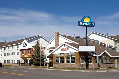 West Yellowstone Hotel | Days Inn by Wyndham West Yellowstone