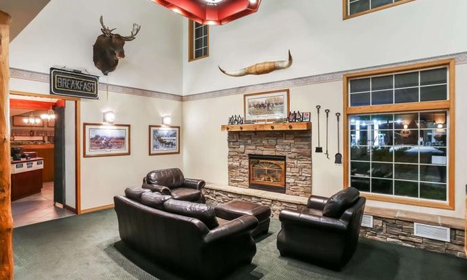 West Yellowstone Hotel | Days Inn by Wyndham West Yellowstone
