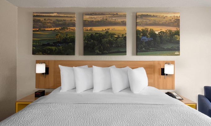 Augusta Hotel | Days Inn by Wyndham Augusta Wheeler Road