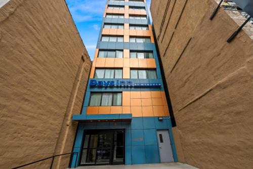 Chinatown Hotel | Days Inn by Wyndham New York Chinatown