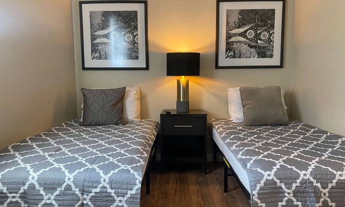 Dayton Apartment | Dayton! 6 Beds, Sleeps 8, 4 Bedrooms + WIFI!