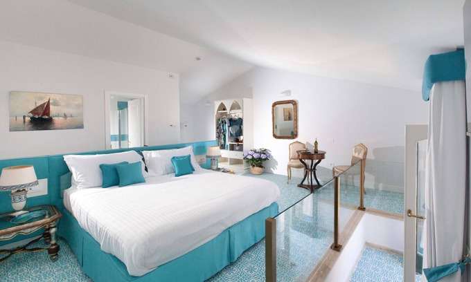 Scala Bed & Breakfast | De Pando Panoramic Suites - Minuta
