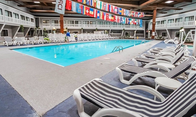 West Yarmouth Resort | Deep Discount on studio at The Cove at Yarmouth in West Yarmouth, MA