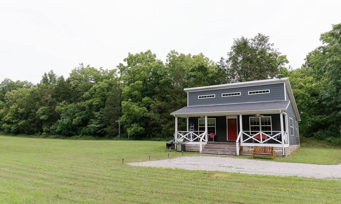 Chaplin House | "Deer Creek Lodge" - Secluded Bourbon Trail Stay