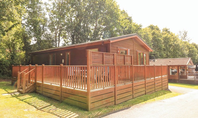 Liverton Cottage | DEER PARK 9 - COPSE CORNER, pet friendly, with pool in Chudleigh