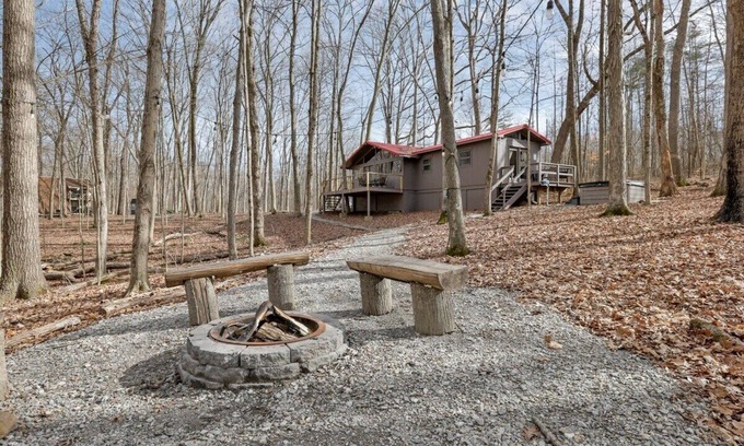 Rockbridge Cottage | Deerberry Cottage (Hocking Hills Area)