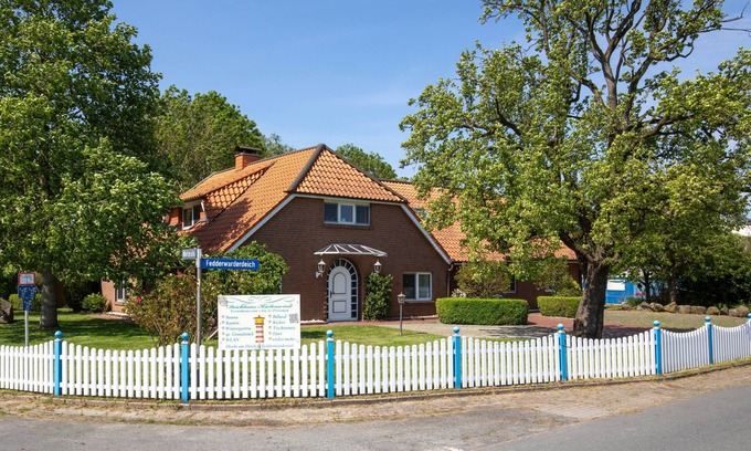 Butjadingen House | Deichhaus Küstenwind by Interhome